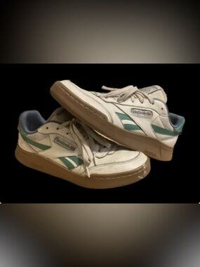 Reebok White & Teal Low-Top Leather Sneakers